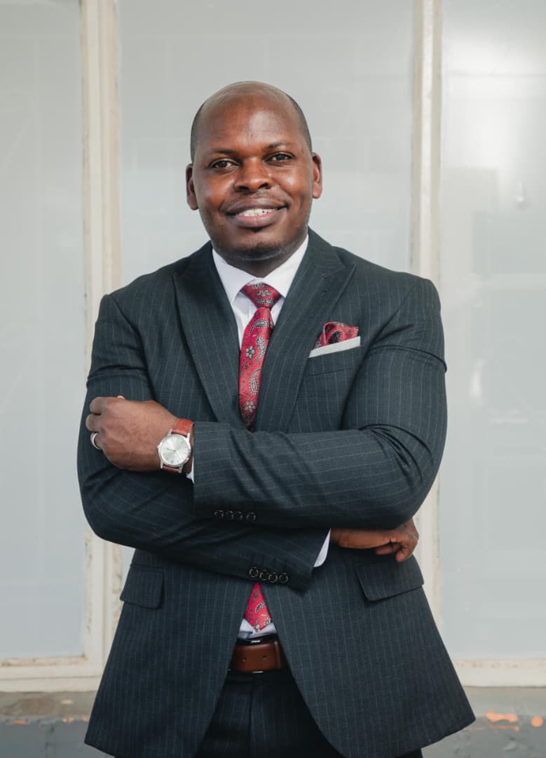 Portrait of Yangeni Chendela — HR leader, author, and speaker